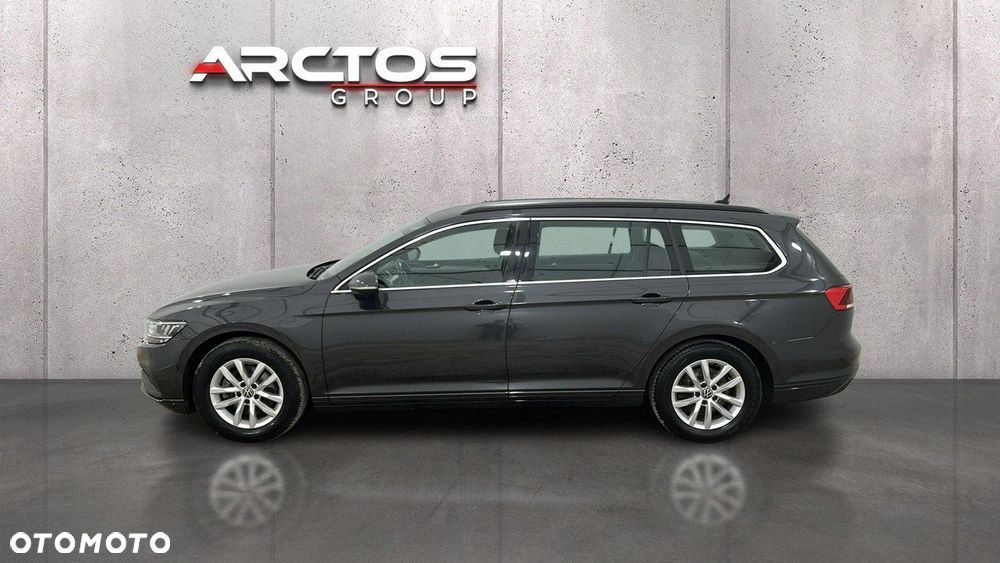 Volkswagen Passat - 2