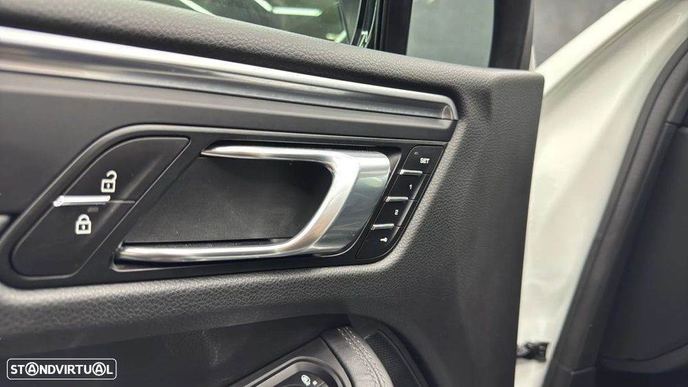 Porsche Macan 2.0T - 11