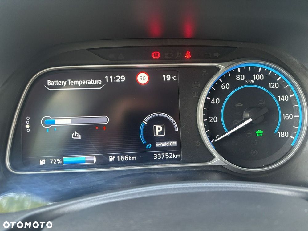 Nissan Leaf - 17
