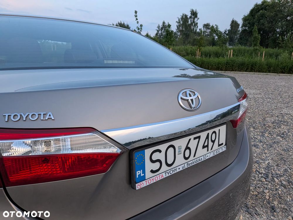 Toyota Corolla 1.6 Prestige EU6 - 20