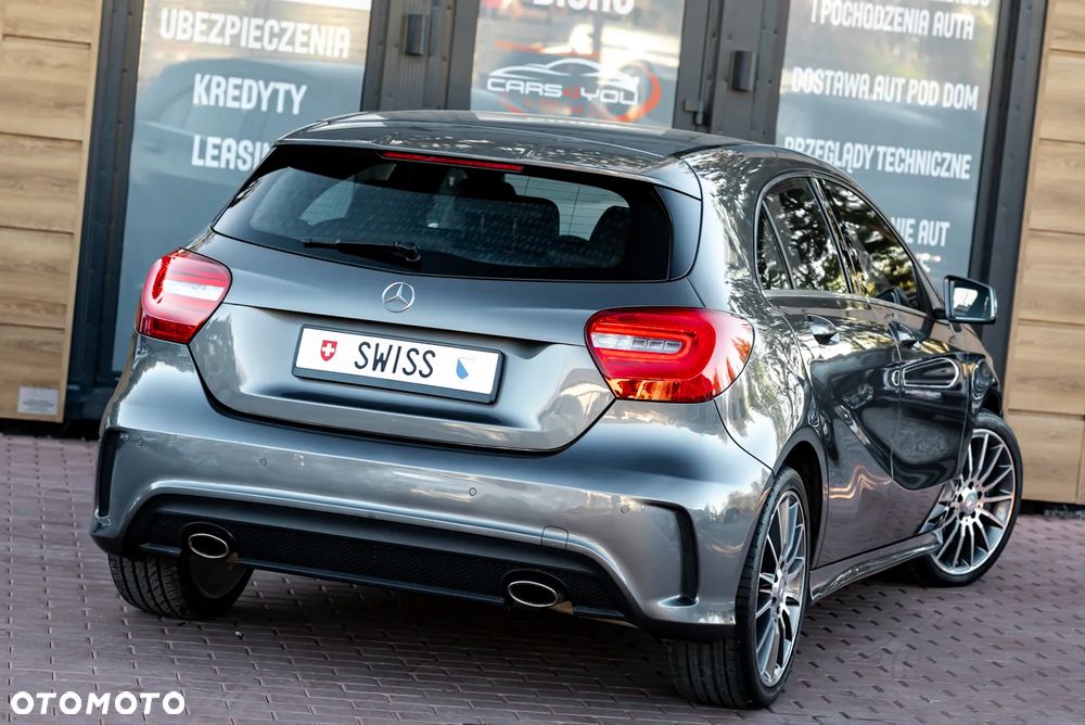 Mercedes-Benz Klasa A 220 4Matic 7G-DCT AMG Line - 14