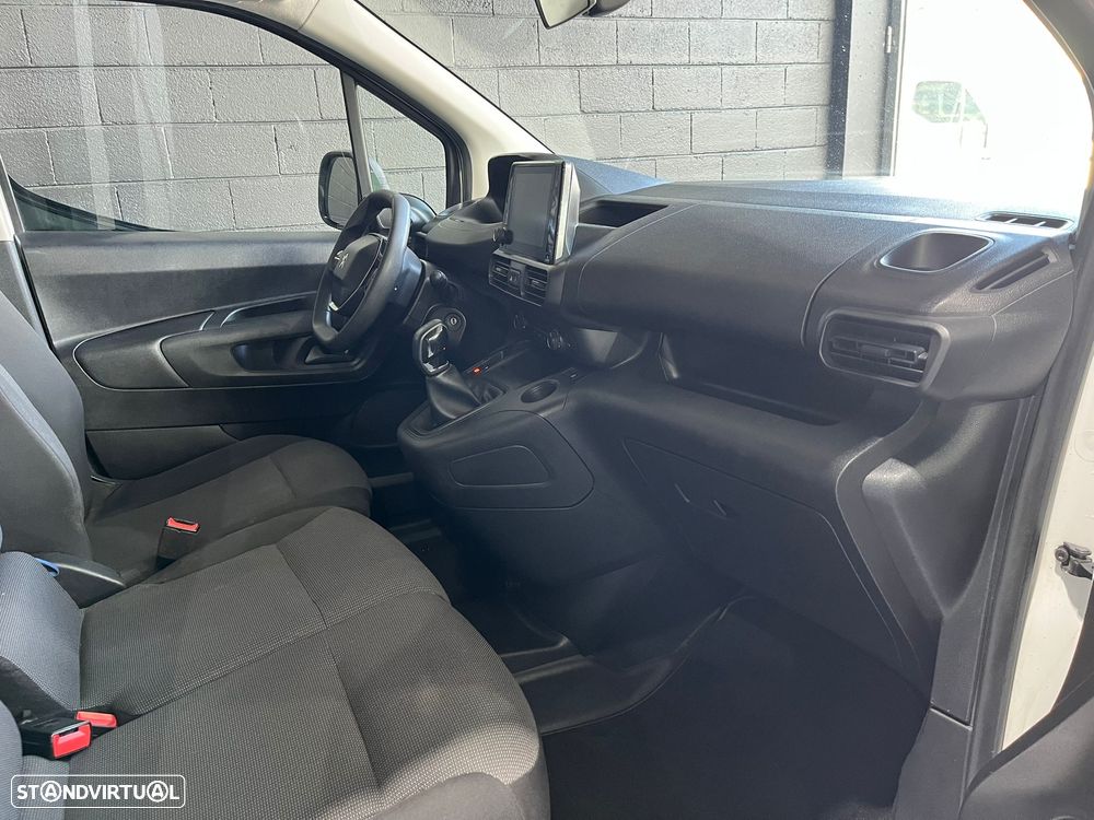 Peugeot Partner 1.6 HDI 3 LUGARES ***IVA DEDUTIVEL *** - 31