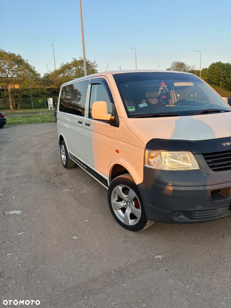 Volkswagen Caravelle L1 - 9
