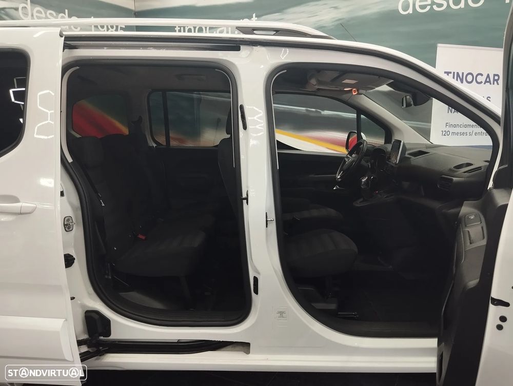 Opel Combo — fotografia 10