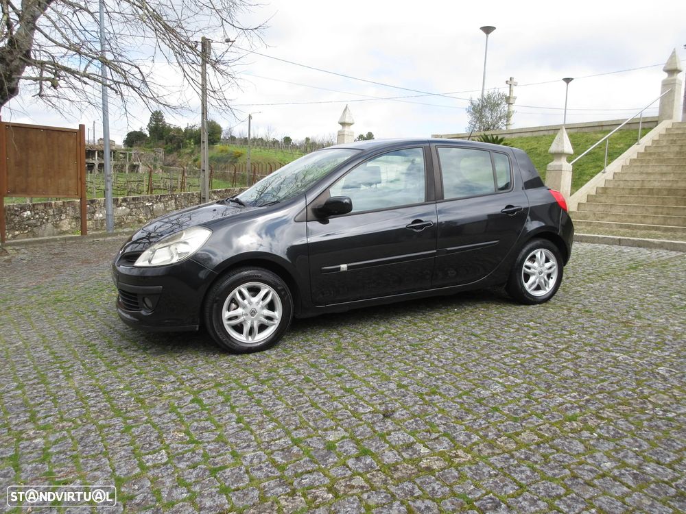 Renault Clio 1.2 16V Dynamique Luxe - 3