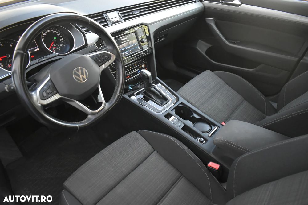 Volkswagen Passat - 6