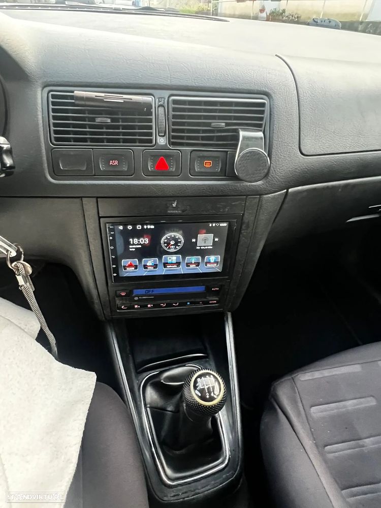 VW Golf Variant 1.9 TDi Highline - 19