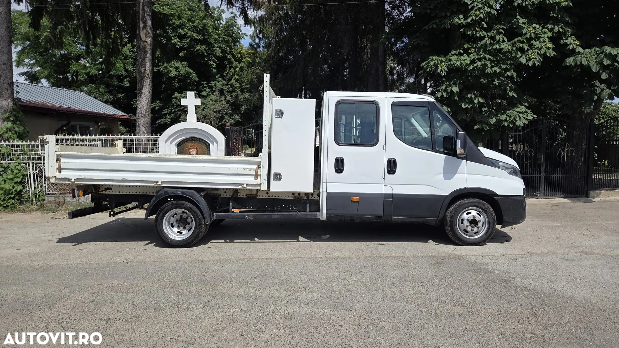 Iveco Daily 35-140 cabina 6 locuri, bena basculabila, import, posibilitate leasing - 15