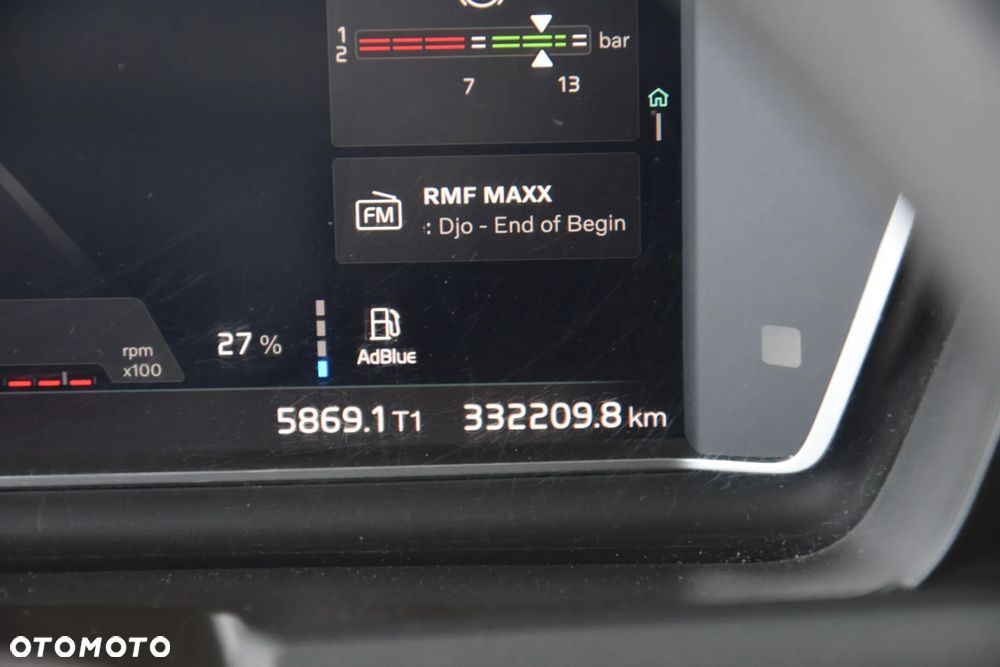 Volvo FH500 / EURO 6 / NOWY MODEL / KLIMATYZACJA POSTOJOWA / ACC / LEDY / 2 ZBIORNIKI / 2022 / NISKI PRZEBIEG / SERWISOWANY / SPROWADZONY - 29