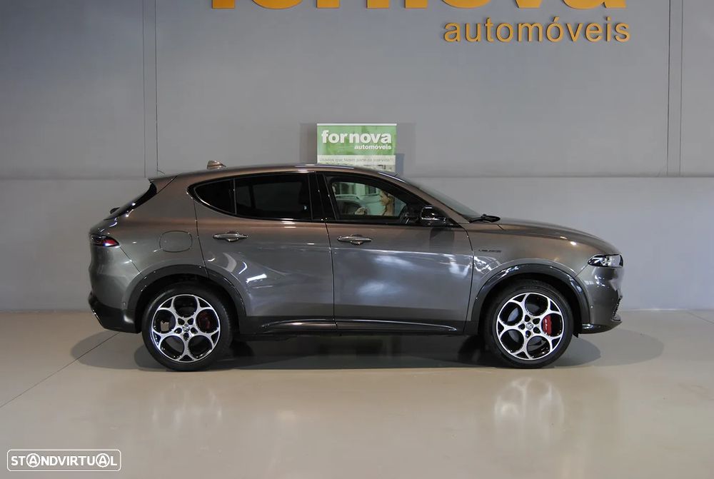 Alfa Romeo Tonale 1.3 Plug-In Hybrid Veloce e-AWD - 5