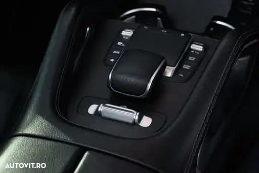 Mercedes-Benz GLE - 24