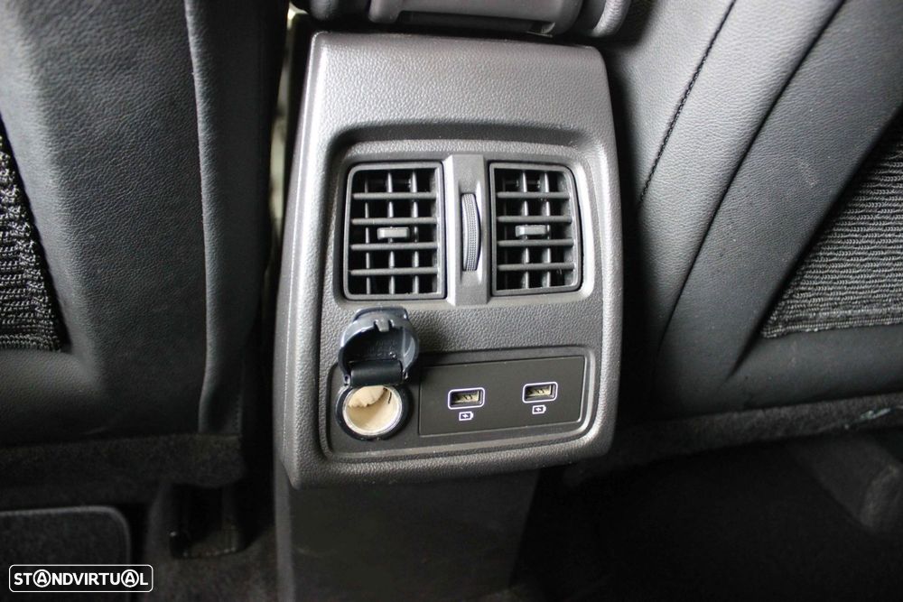 Renault Captur 1.0 TCe Exclusive - 43