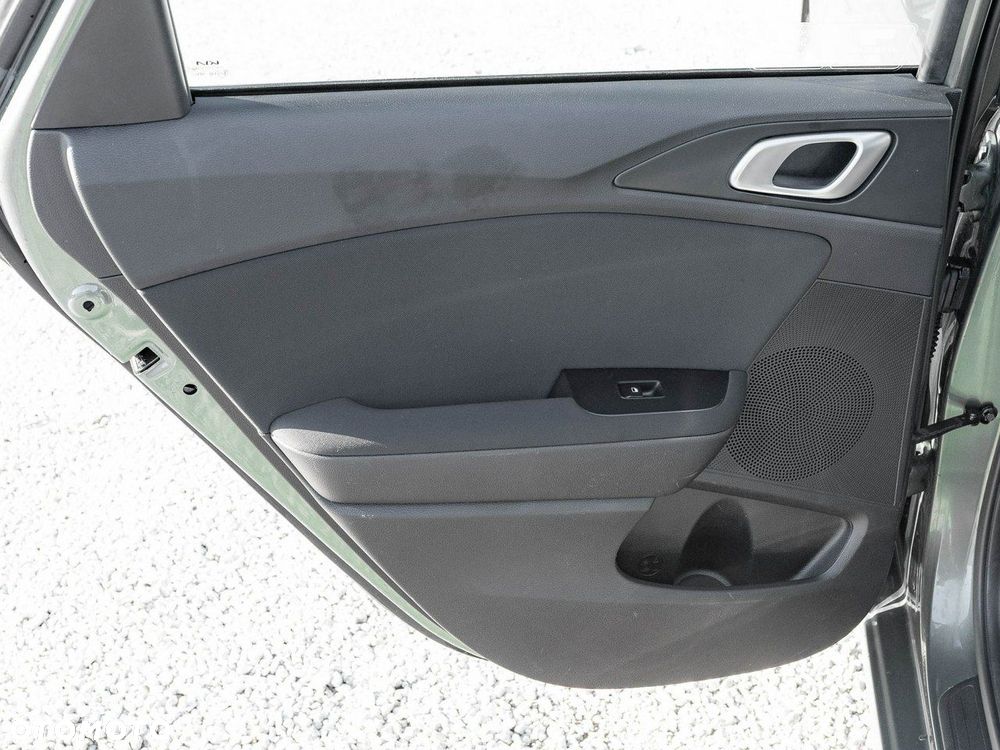 Kia Ceed 1.5 T-GDI M DCT - 24