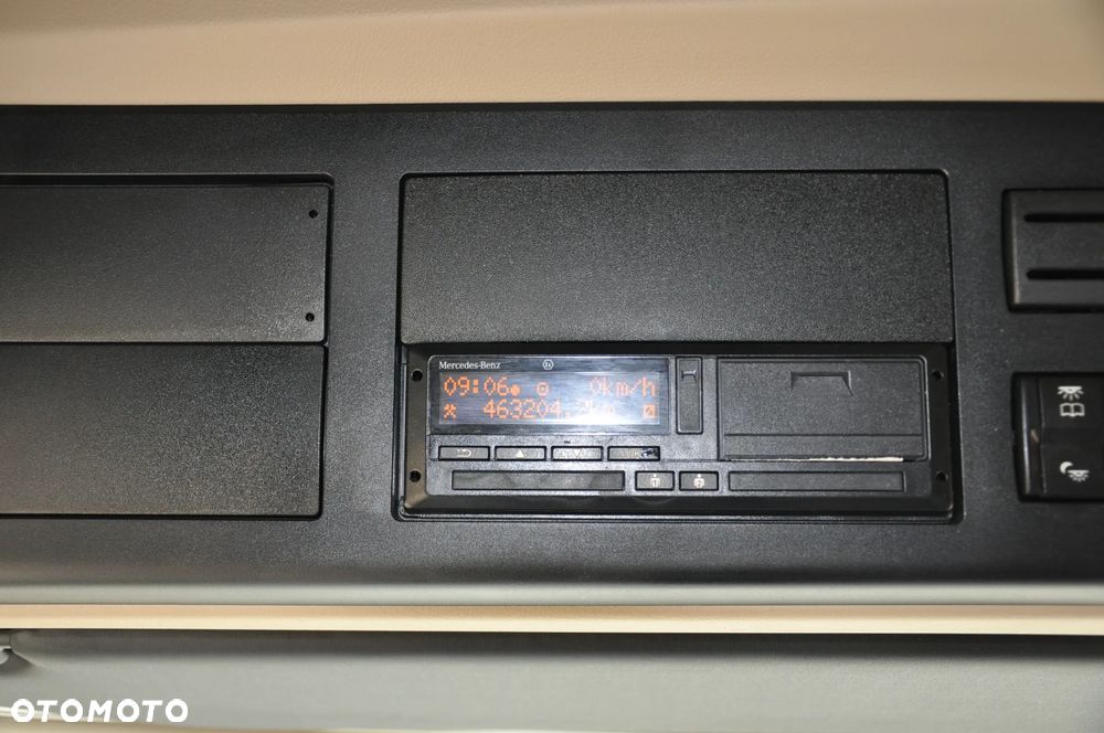 Mercedes-Benz Actros bez retardera - 12