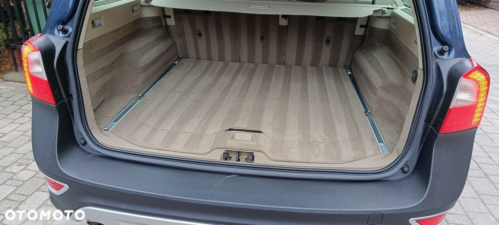 Volvo XC 70 D5 AWD Dynamic Momentum - 17