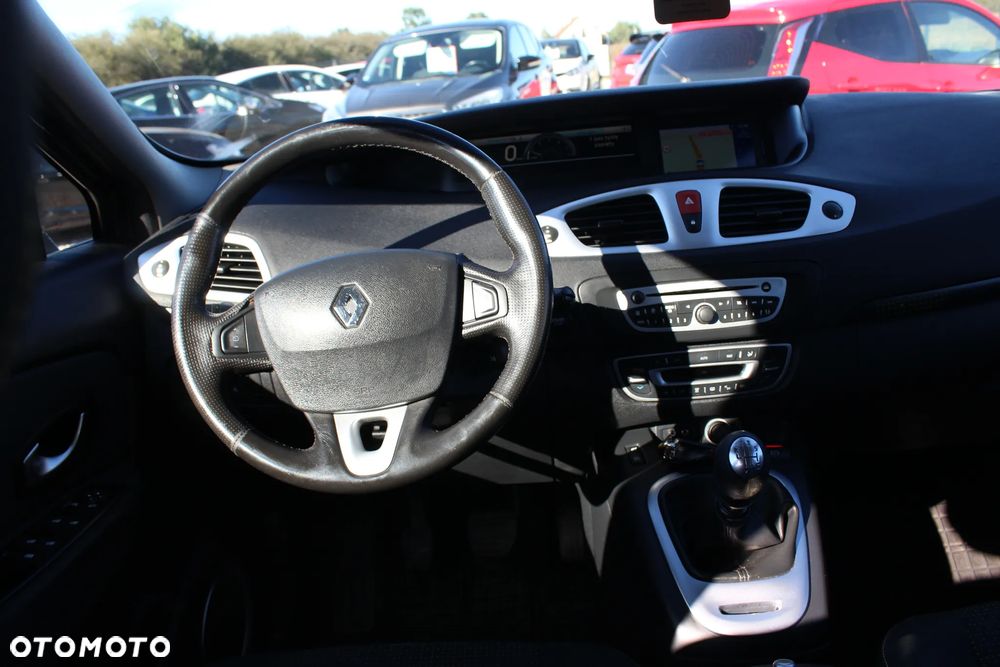 Renault Scenic 1.9 dCi Expression - 18