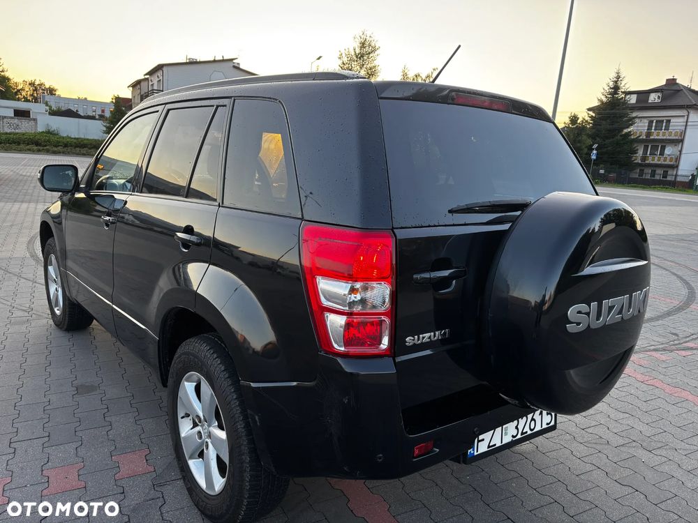 Suzuki Grand Vitara 2.4 Premium EU5 - 10