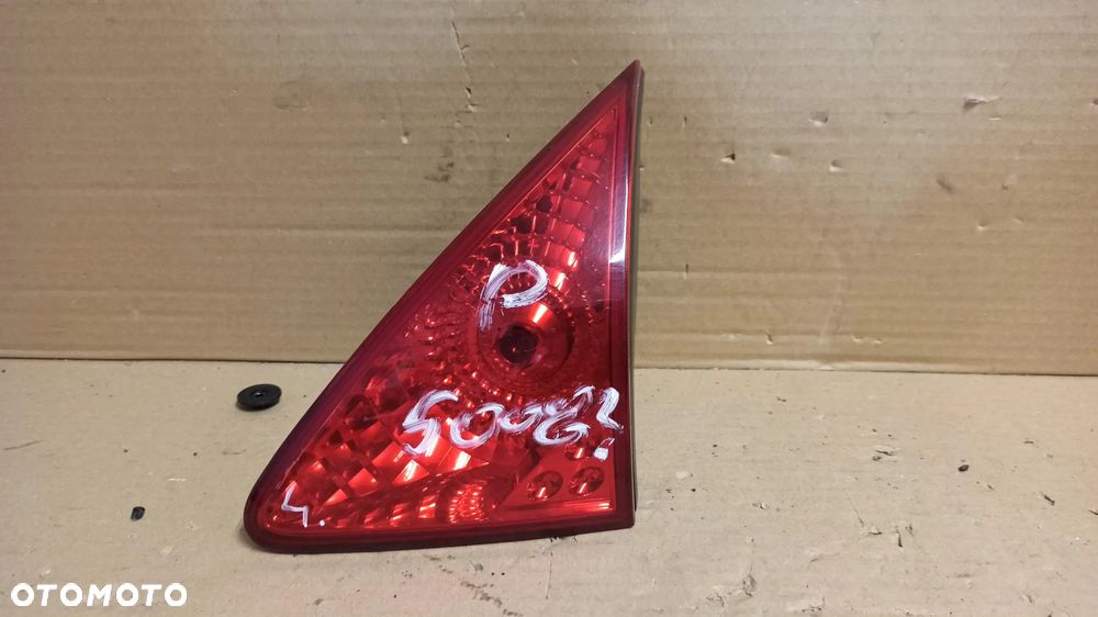 # LAMPA PRAWY TYŁ  PEUGEOT 3008 nr 9683460980 - 1