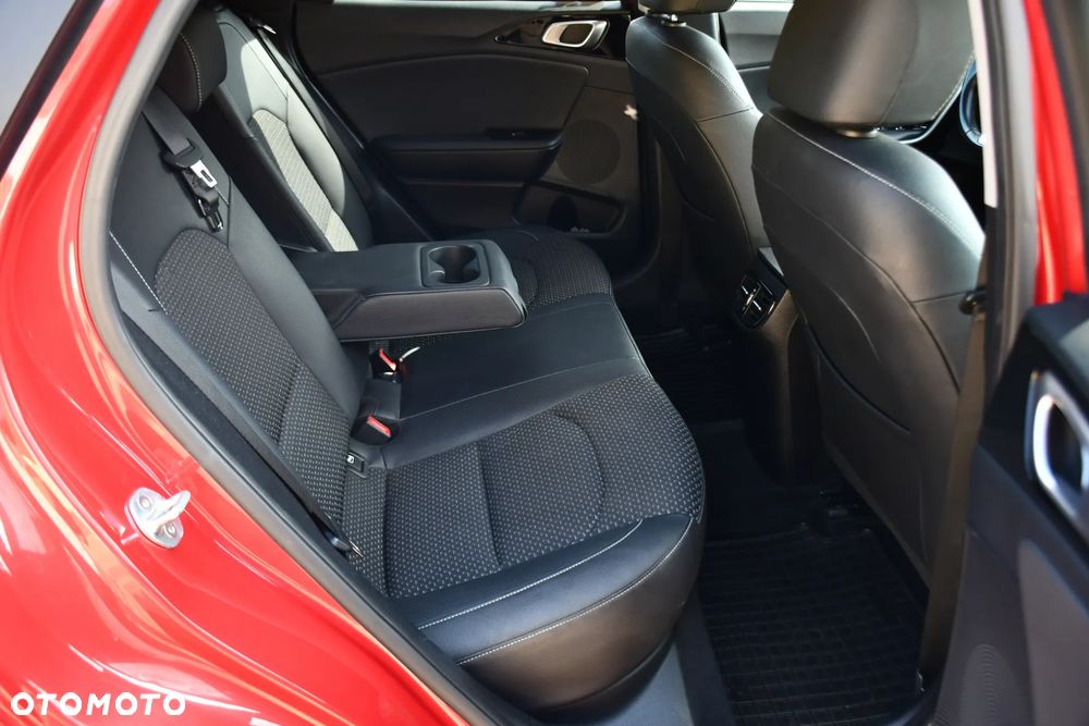 Kia XCeed 1.4 T-GDI OPF DCT7 PLATINUM EDITION - 20