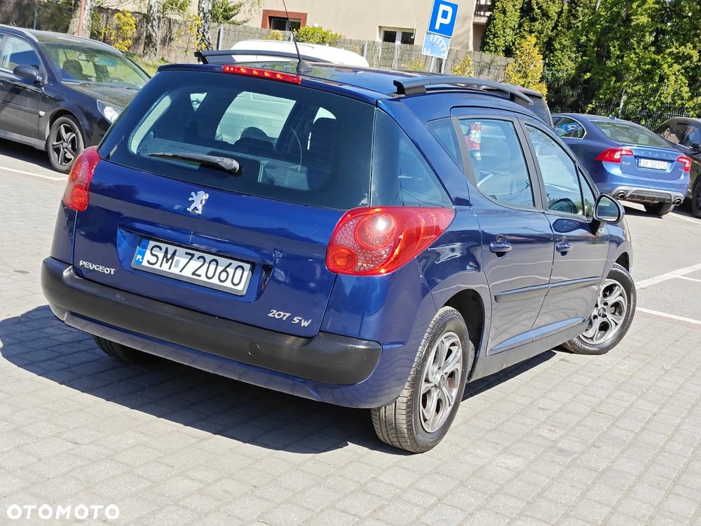 Peugeot 207 90 HDi FAP (Blue Lion) Sport - 4