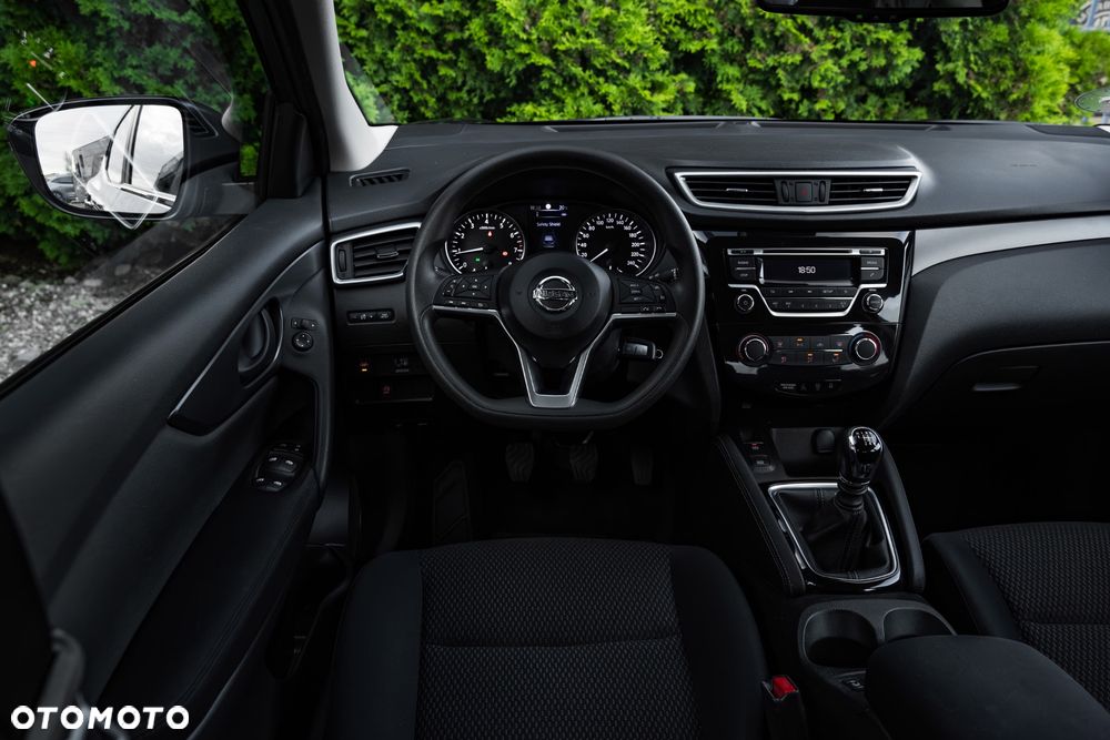Nissan Qashqai 1.2 DIG-T N-Vision - 22