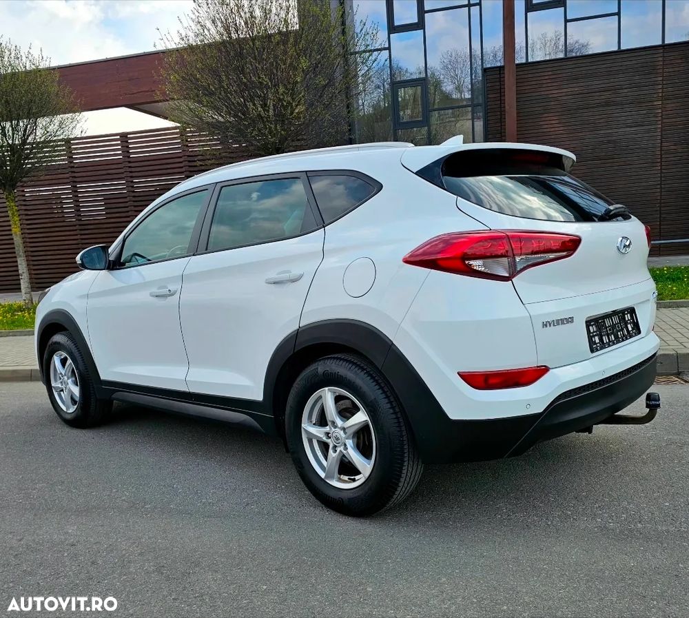 Hyundai Tucson blue 1.7 CRDi 2WD DCT Advantage - 6