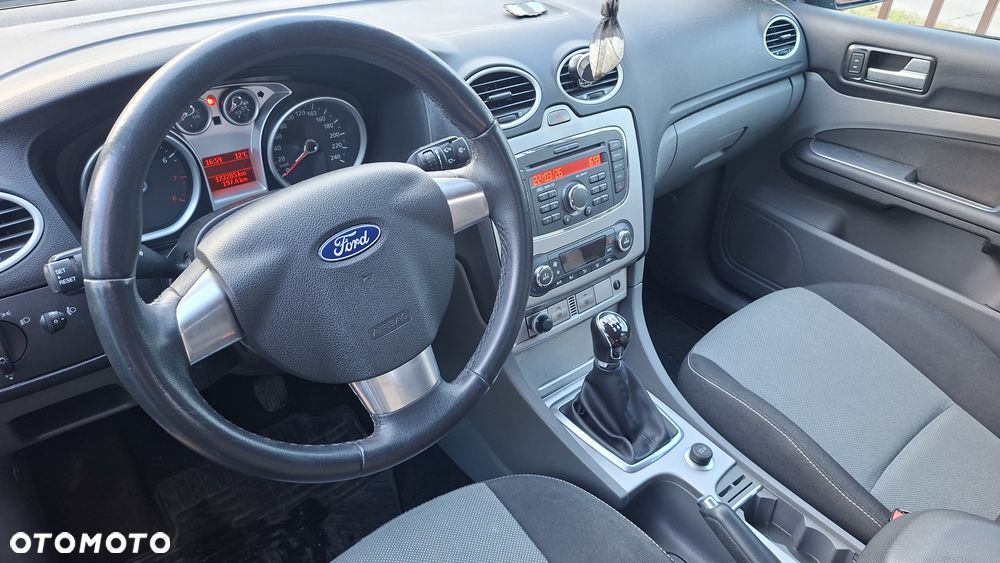 Ford Focus 1.6 Gold X - 10