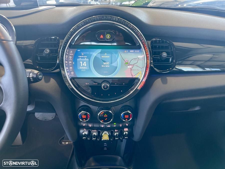 MINI 3 Portas Cooper SE Premium Classic - 19