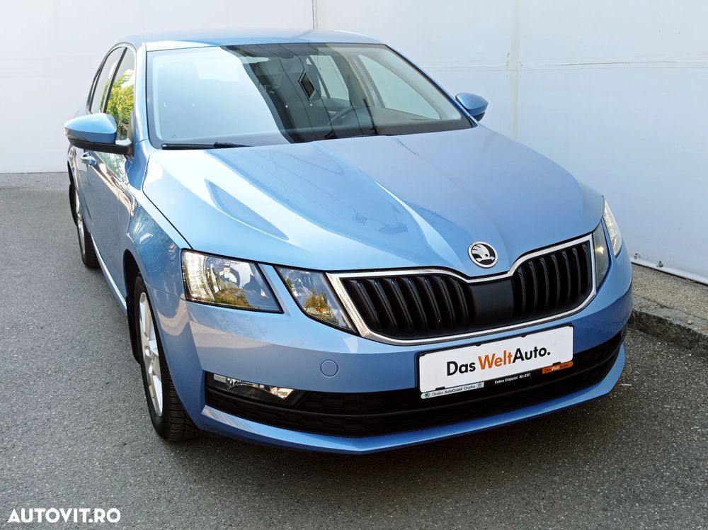 Skoda Octavia 1.6 TDI DSG Ambition - 7