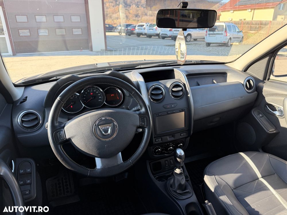 Dacia Duster dCi 110 FAP 4x2 Prestige - 11