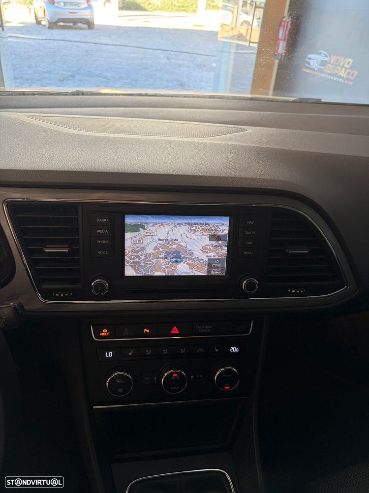 SEAT Leon 2.0 TDI DPF S&S FR - 15
