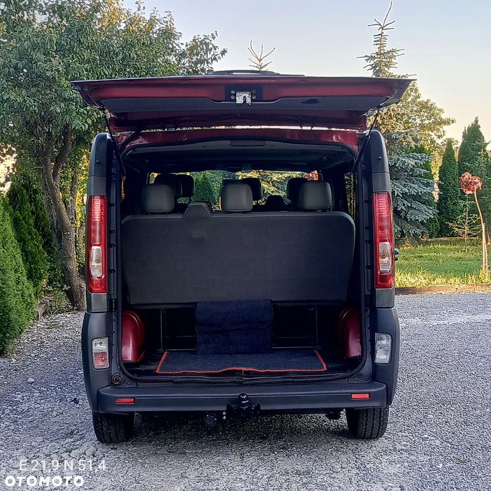 Renault Trafic L1H1 Passenger Lux - 12
