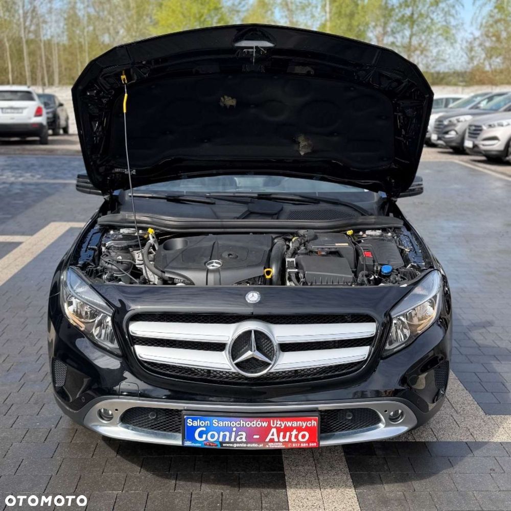 Mercedes-Benz GLA - 3