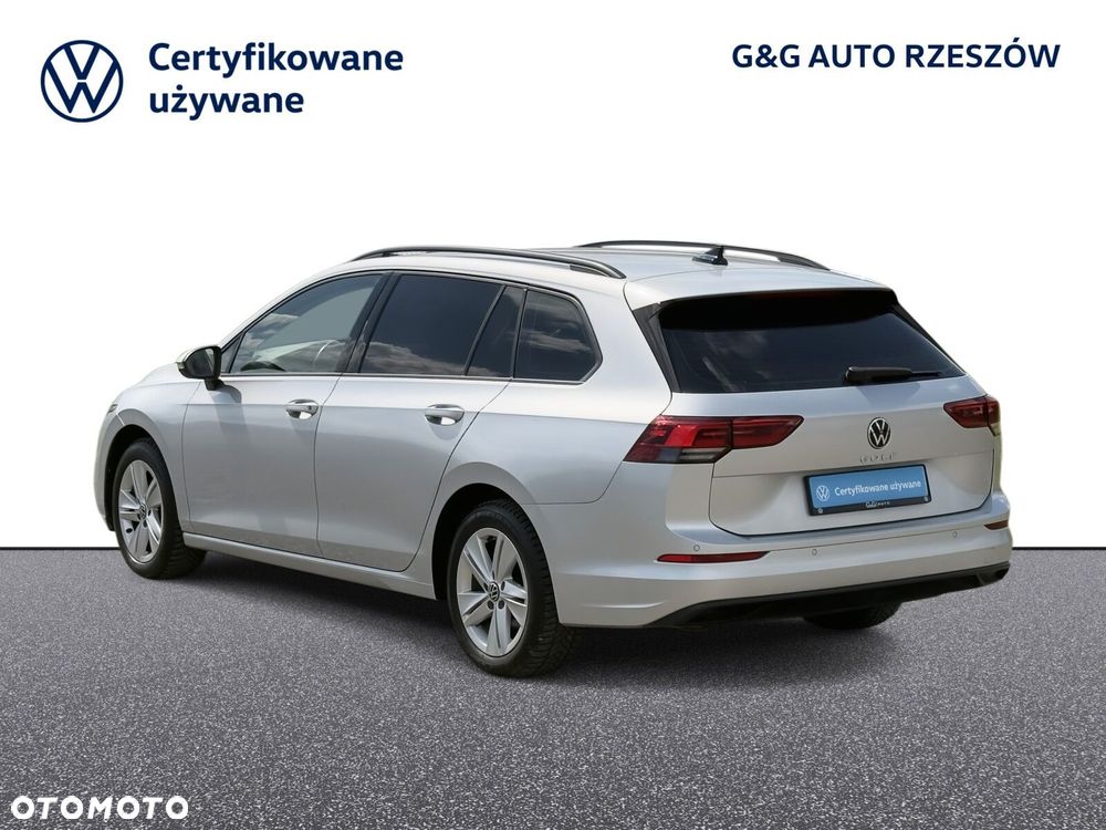 Volkswagen Golf Variant - 4