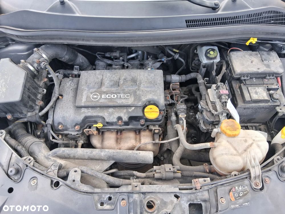 Opel Corsa 1.4 16V Energy - 22