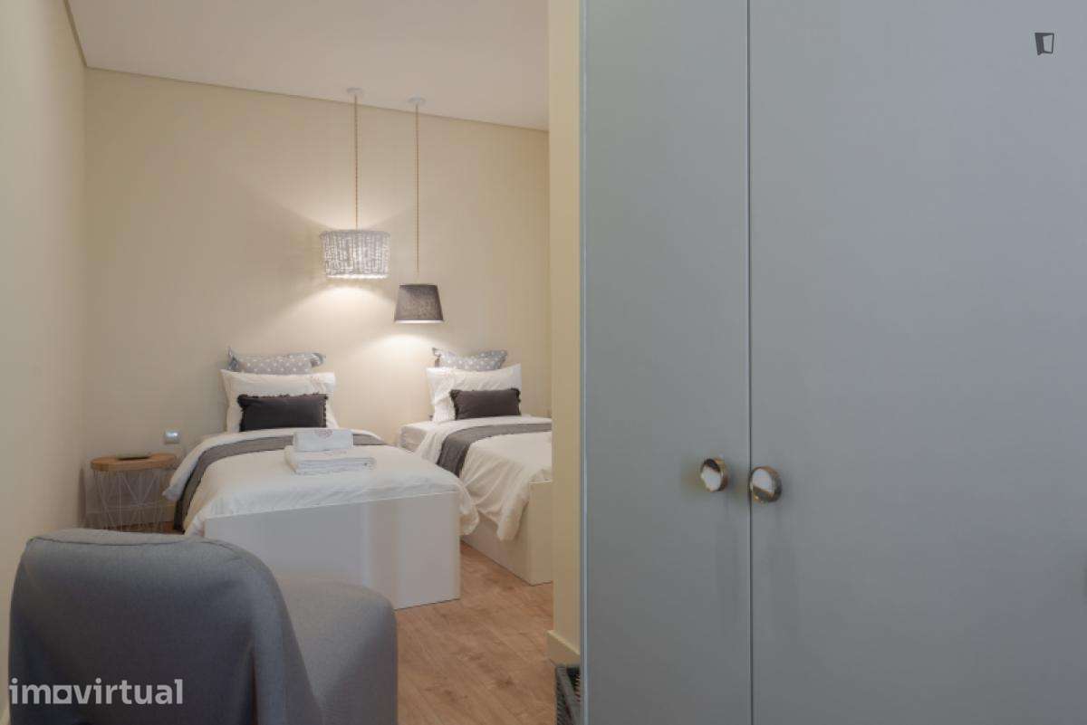 Apartamento com 2 quartos - localizado em Vila nova de gaia - Grande imagem: 2/25