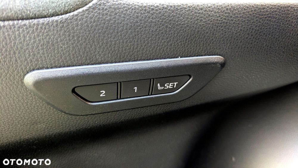 Toyota C-HR 1.8 Hybrid Executive - 13