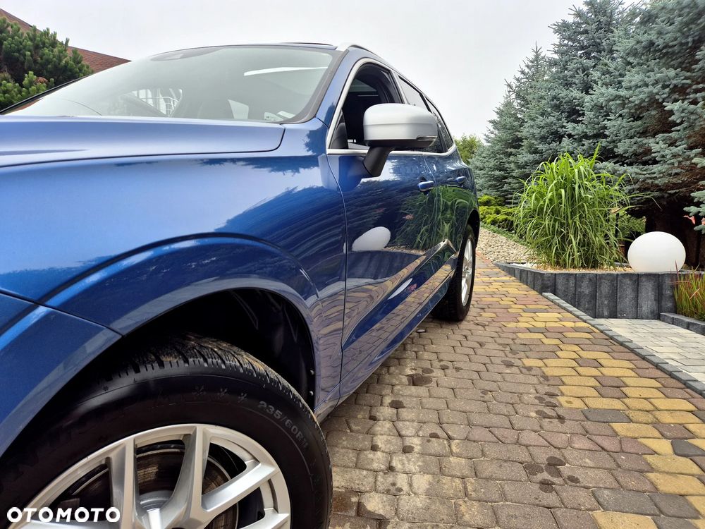 Volvo XC 60 D4 AWD R-Design - 35