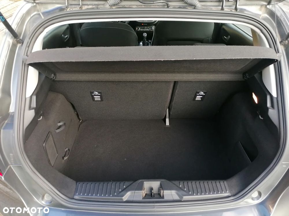 Ford Fiesta 1.1 Titanium - 27