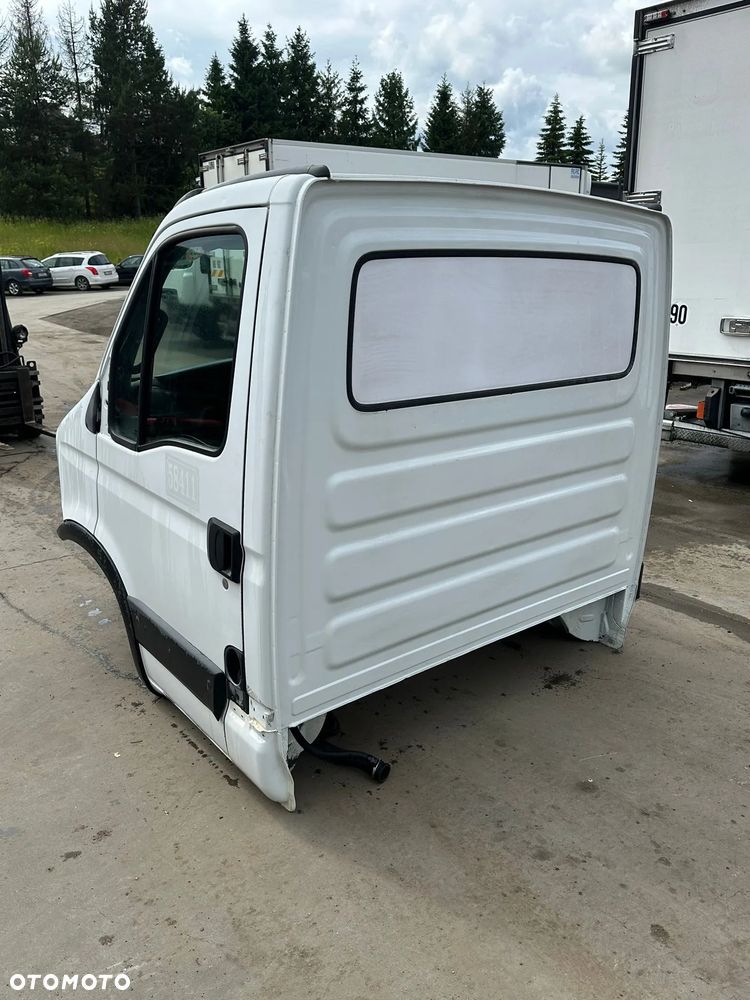 KABINA IVECO DAILY 2006-2013 - 3