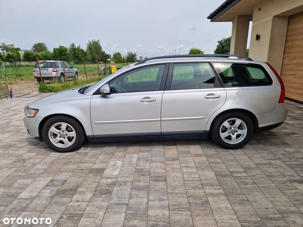Volvo V50 1.6D Momentum - 4