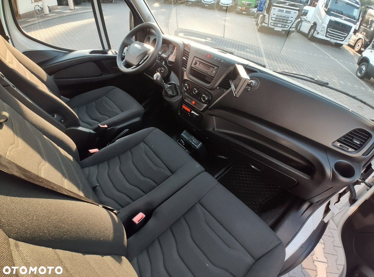 Iveco Daily 70C17 Mroźnia Ściana Grodziowa Multitemperatura - 27