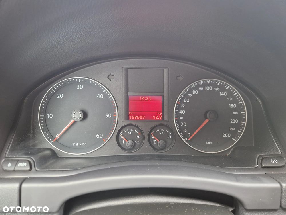 Volkswagen Golf Plus - 13