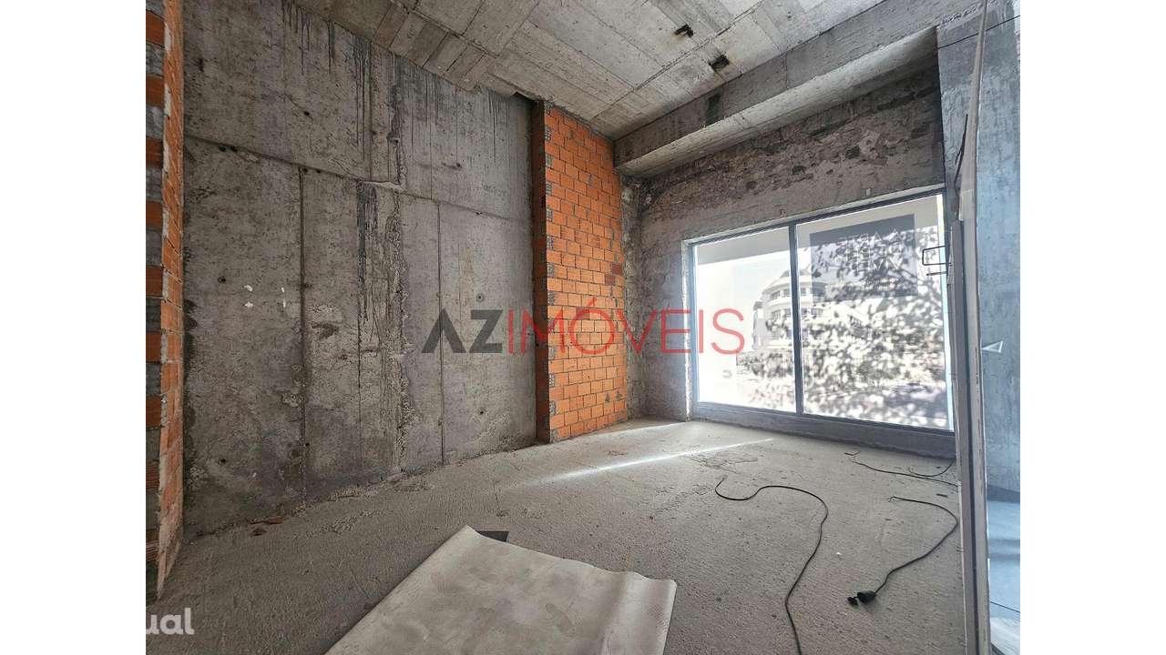 ESPAÇO COMERCIAL EM LEIRIA - Grande imagem: 3/12