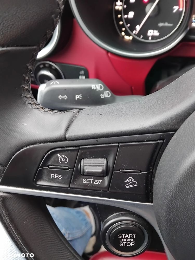 Alfa Romeo Stelvio 2.0 Turbo Executive Q4 - 9