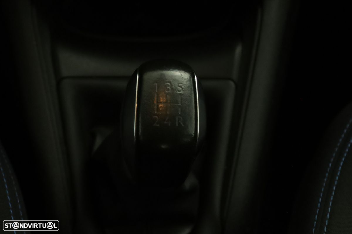Peugeot 208 1.2 PureTech Style - 13