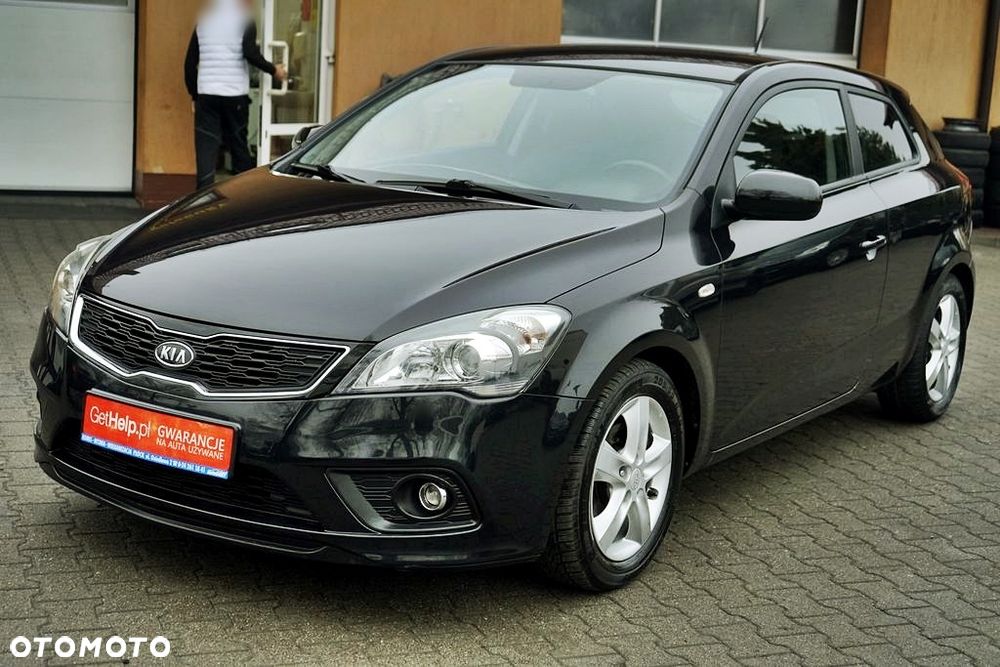 Kia Ceed 1.6 CRDi 90 ISG Vision - 9