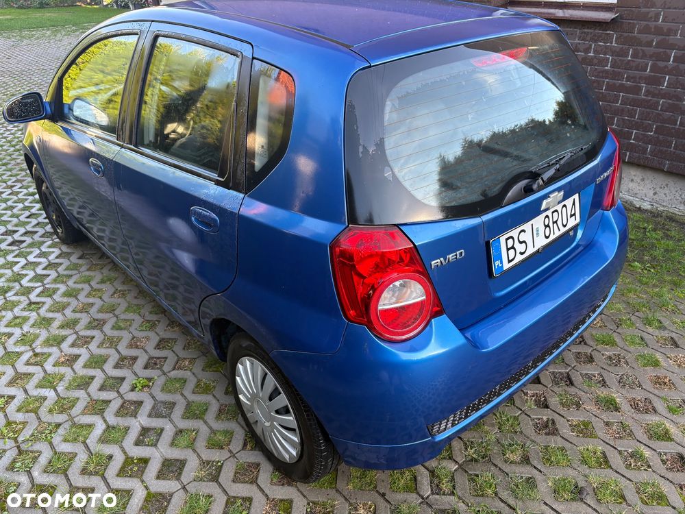Chevrolet Aveo - 9