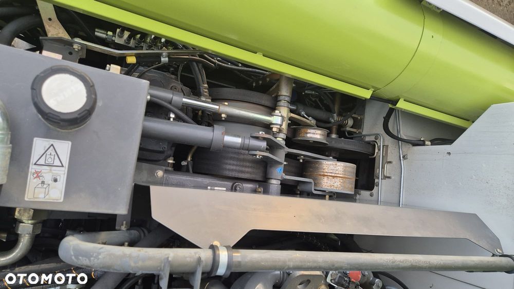 Claas Lexion 620 z hederem - 24