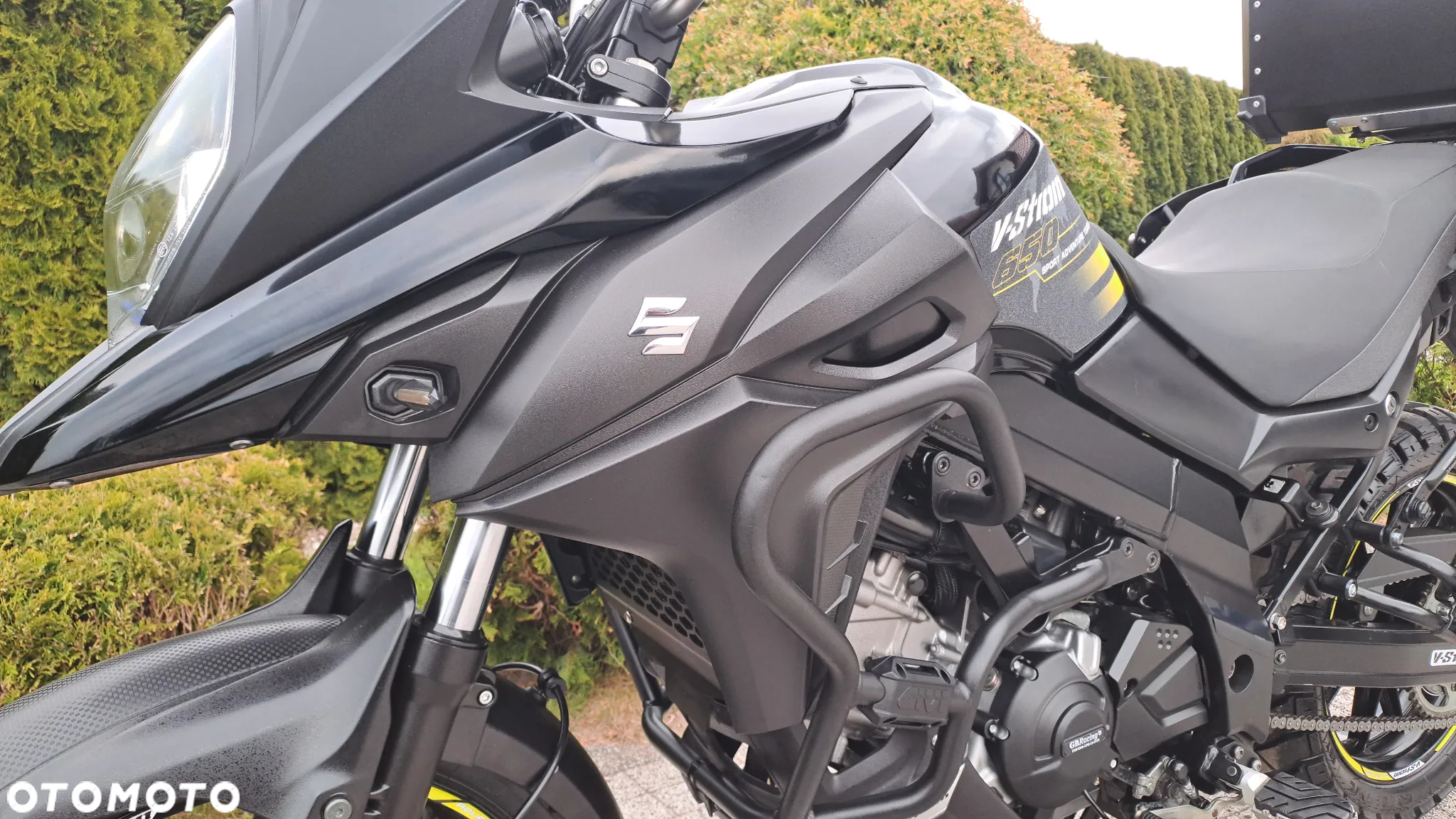 Suzuki DL - 27